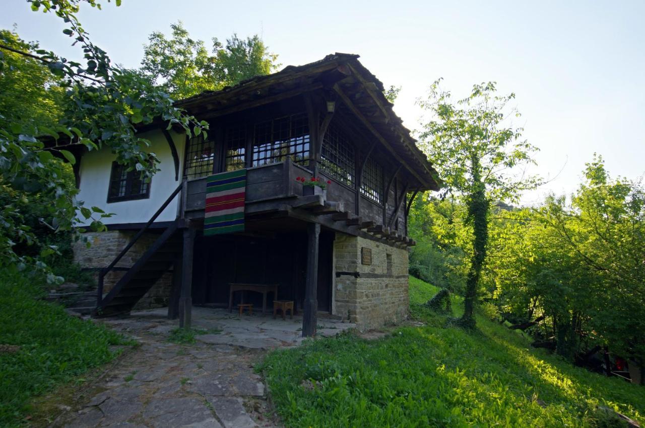 Guest House Cana Mihova Боженците Экстерьер фото